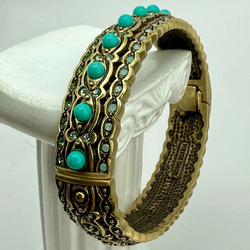 Vintage Heidi Daus Hinged Bangle Bracelet Turquoise Cabochon & Crystals Art Deco
